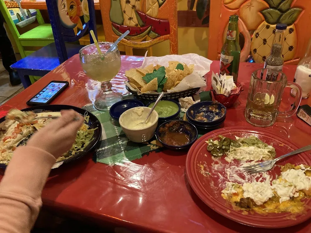 Mucho Nachos Supremos